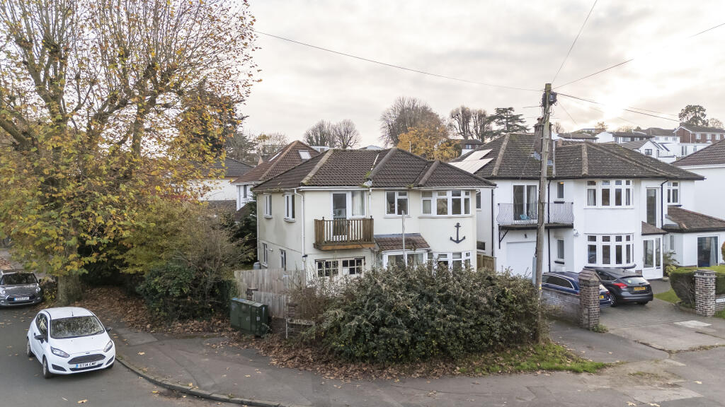 Additional property image - Beach Road West, Portishead