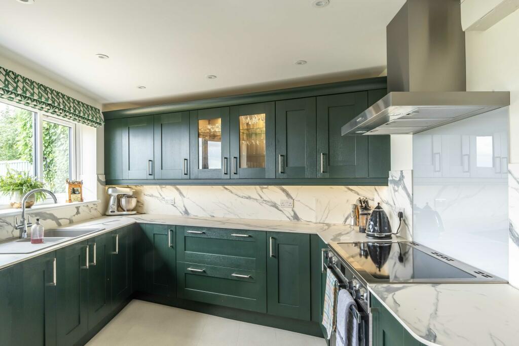 Additional property image - Ashdown Road, Portishead