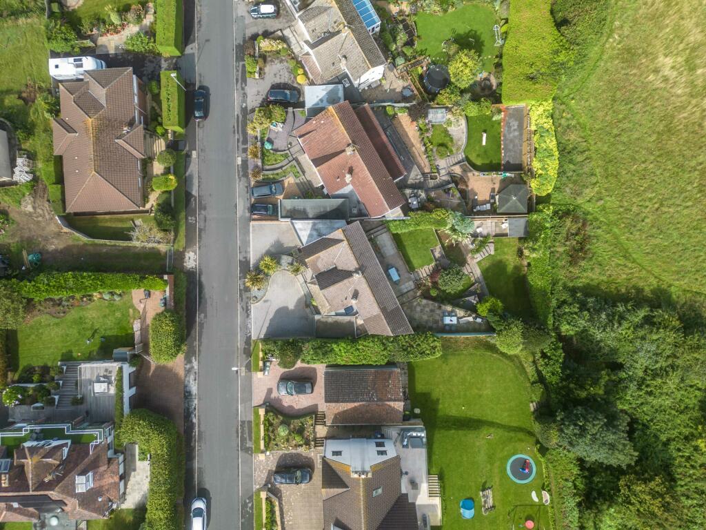 Additional property image - Ashdown Road, Portishead
