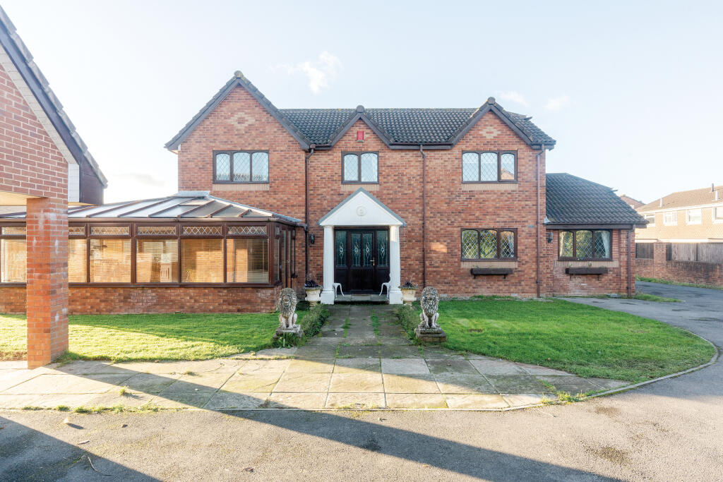 Additional property image - The Manor, Ruddymead, Clevedon