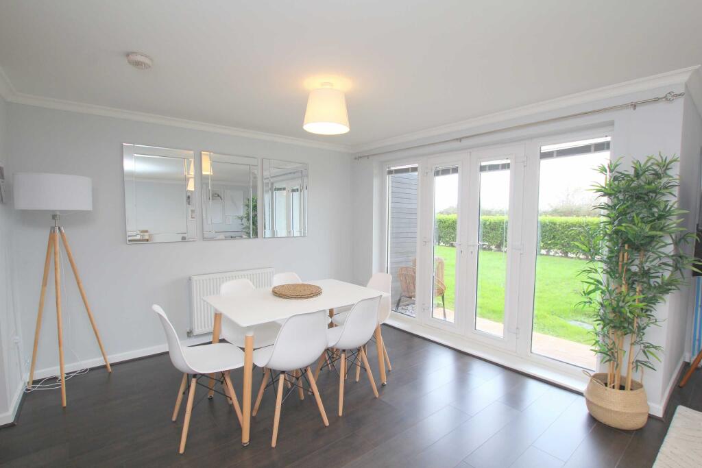 Additional property image - Kittiwake Drive, Portishead