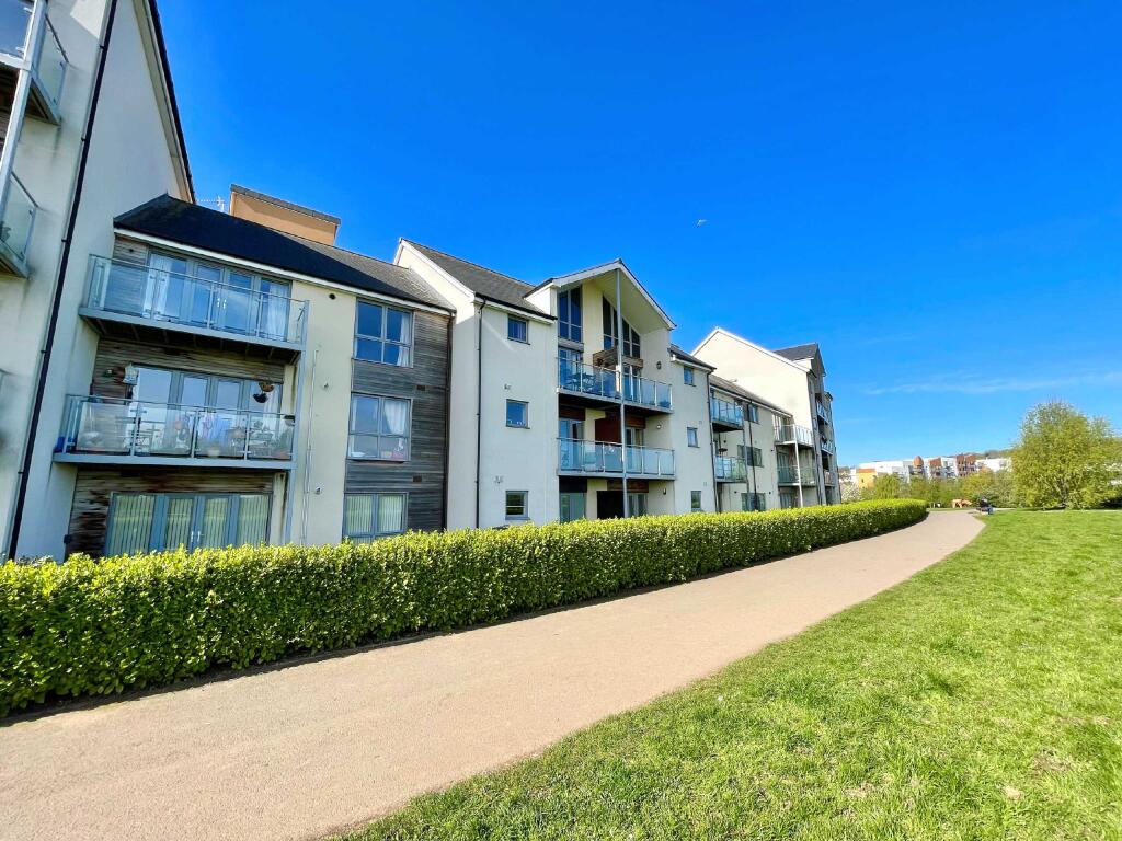 Additional property image - Kittiwake Drive, Portishead