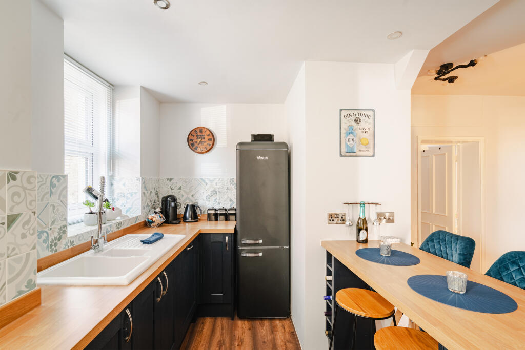 Main image of property: Flat 1, Albert Road, Clevedon, Somerset
