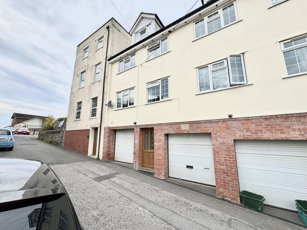 Main image of property: The Old Store House, Back Lane, Pill