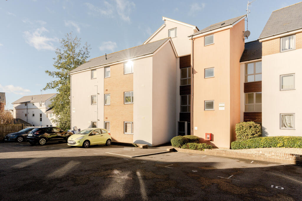 Main image of property: Kittiwake Drive, Portishead
