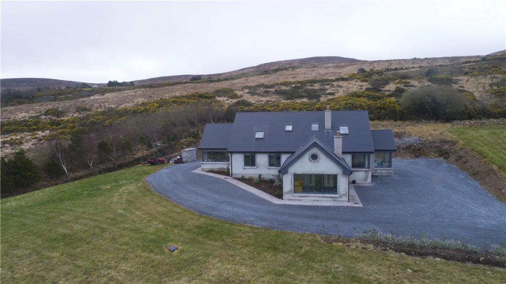 6 bedroom detached house for sale in Tonevane Upper, Blennerville