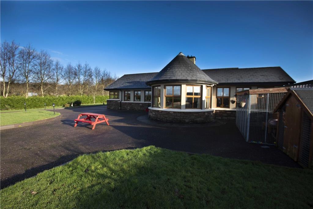 4 bedroom detached bungalow for sale in Ballinock, Rathanny