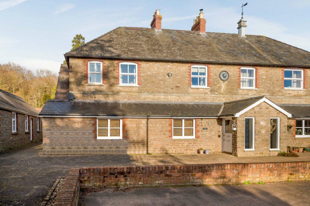 Main image of property: 1 Coppice Mews, Bishopswood, Ross-On-Wye, HR9 5QZ