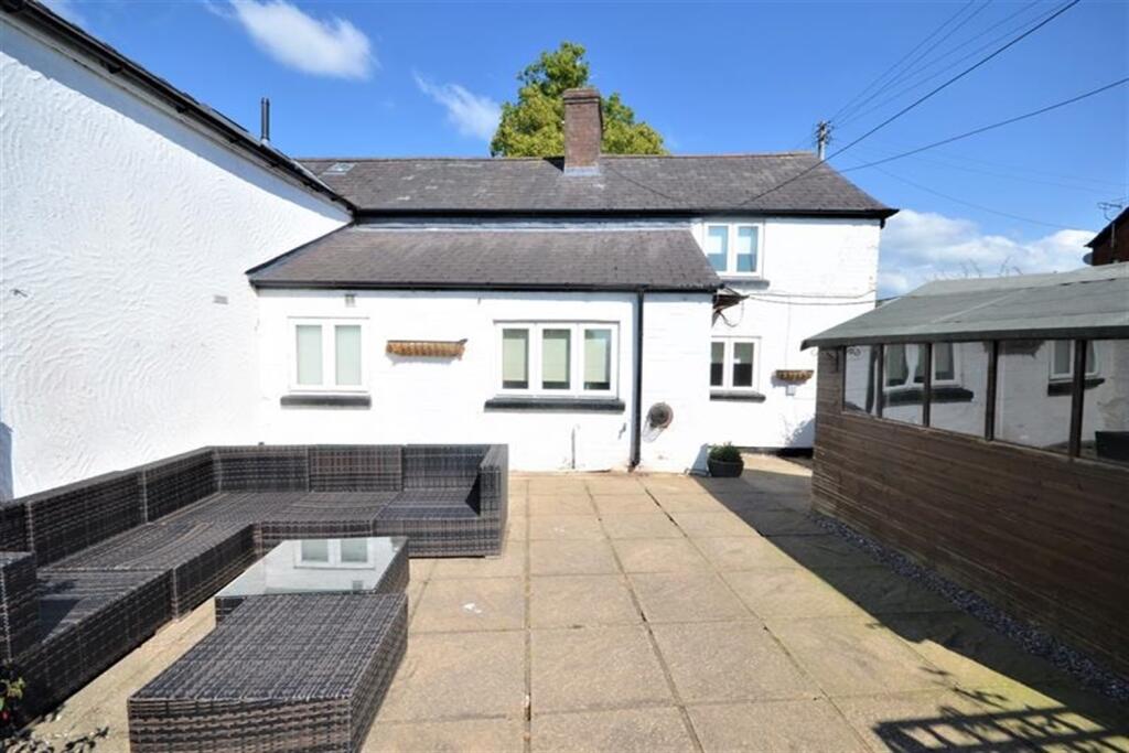 Main image of property: Ty Talcen, Hendrerwydd