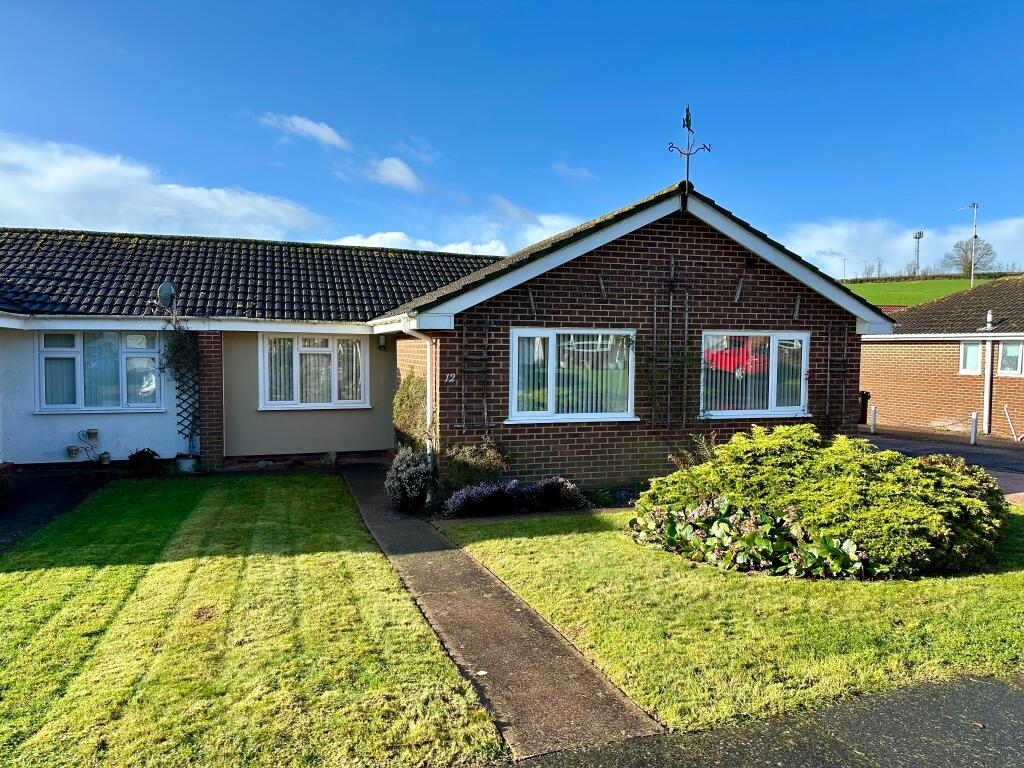 3 bedroom semidetached bungalow for sale in East Budleigh, Budleigh