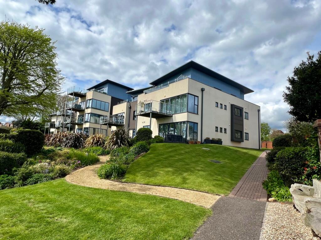 3 bedroom flat for sale in Maer Road, Exmouth, EX8