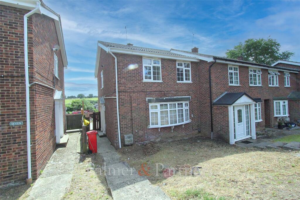 Main image of property: Leam Close, Colchester, Essex, CO4