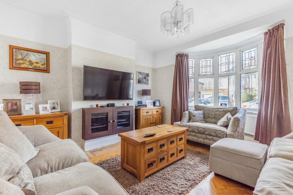 3 bedroom semidetached house for sale in Callander Road, Catford, SE6