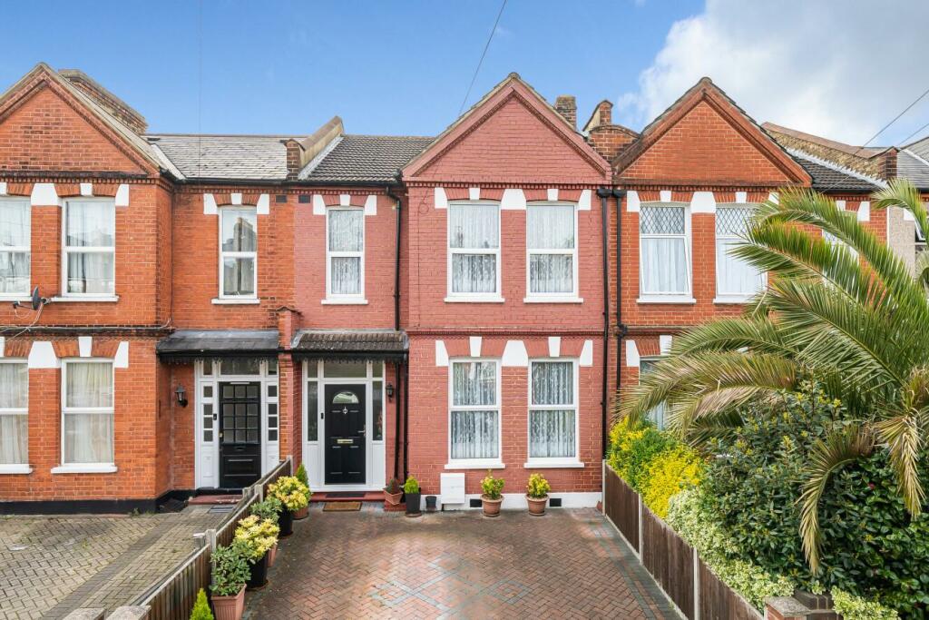 3 bedroom terraced house for sale in Balloch Road, Catford, SE6