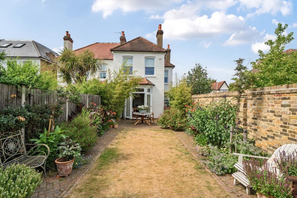 Main image of property: Arran Road, Catford, London, SE6