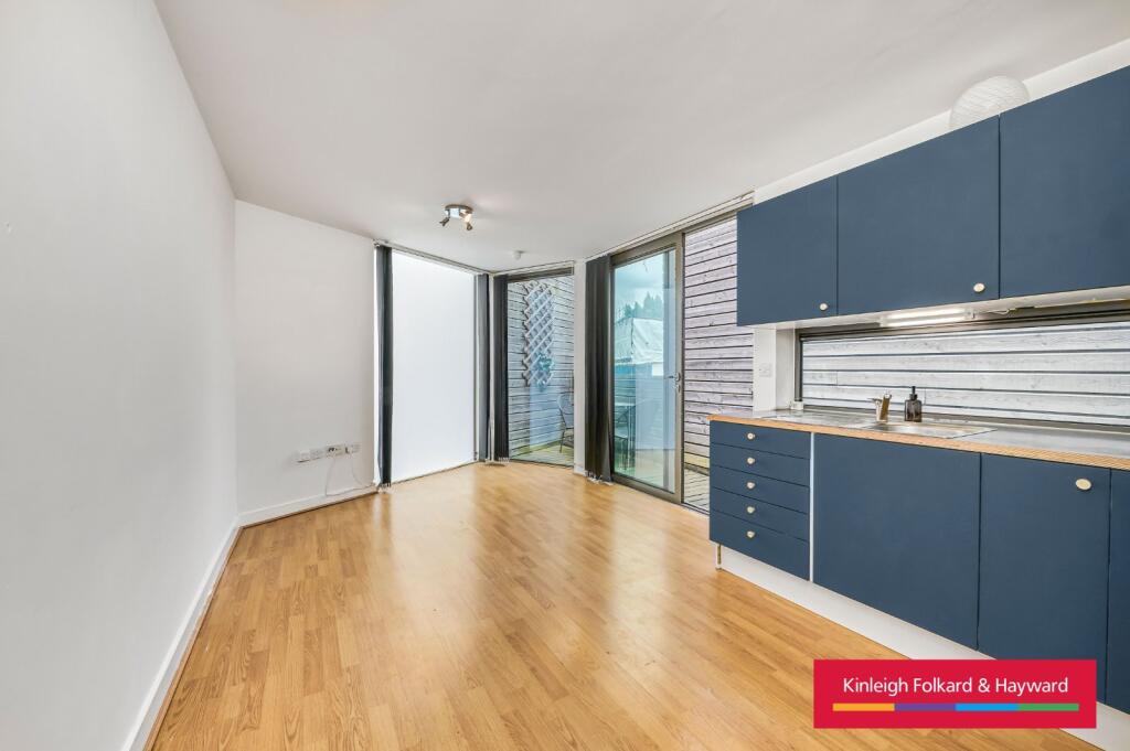 Main image of property: Barmeston Road, Catford, London, SE6