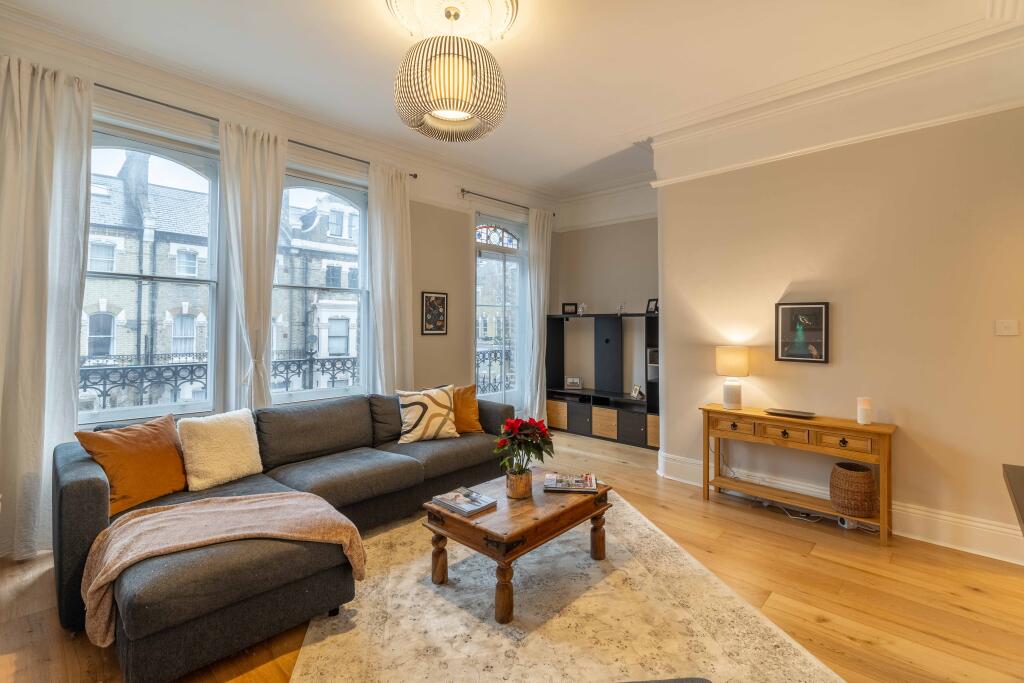 Main image of property: Glazbury Road, Barons Court, London, W14