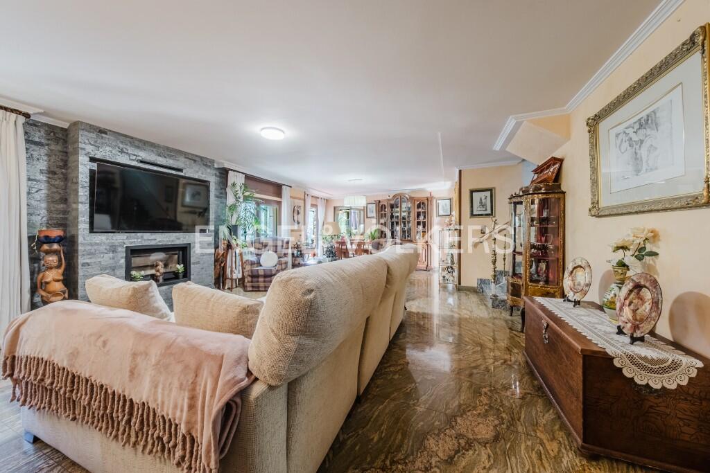 Main image of property: Andorra la Vella