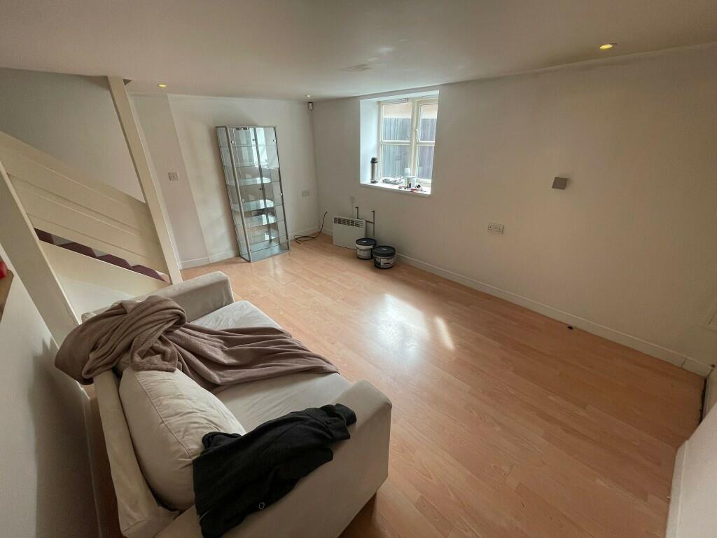 2 bedroom maisonette for rent in Fore Street, Ipswich, Suffolk, IP4