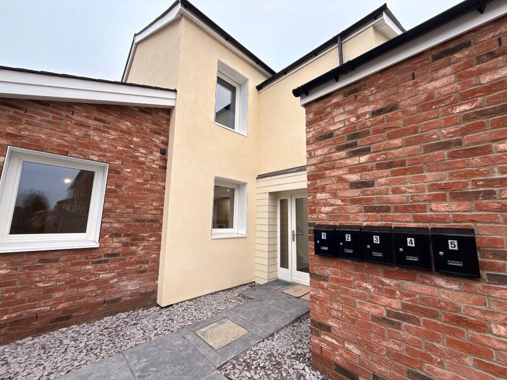 Main image of property: Newton Road, Ipswich, Suffolk, IP3