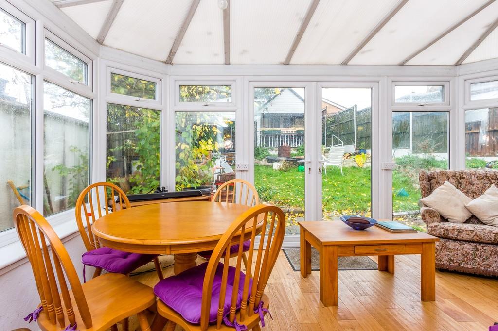 4 bedroom semidetached house for sale in Northampton Road, Higham