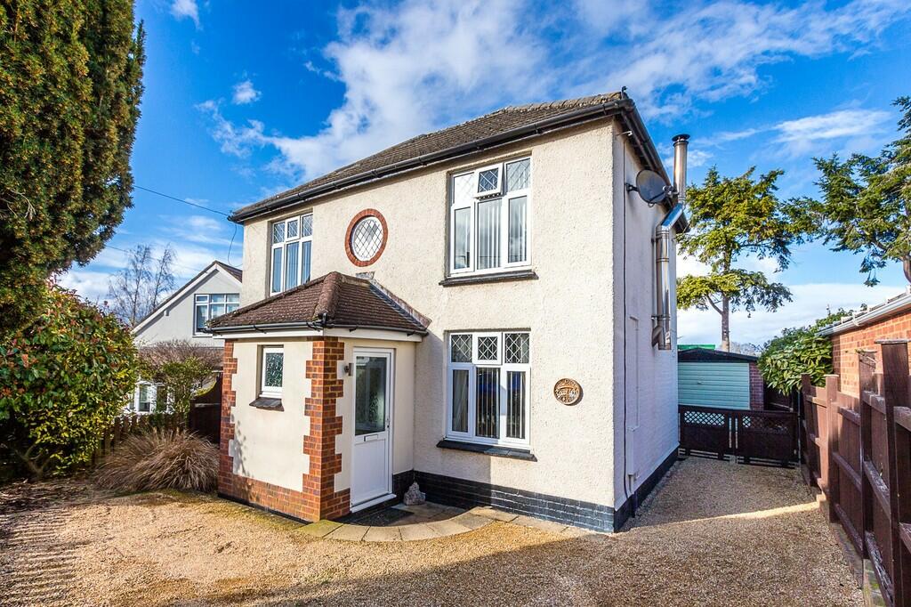 3 bedroom detached house for sale in Wharf Road, Higham Ferrers, NN10