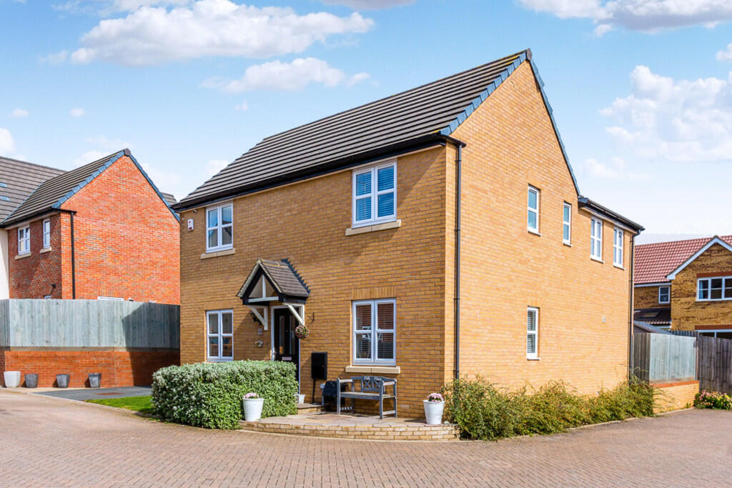 4 bedroom detached house for sale in Bramley Lane, Higham Ferrers, NN10