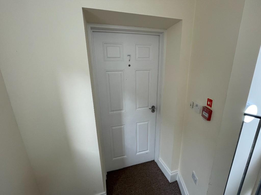 Additional property image - Eaton Crescent, Bristol, BS8