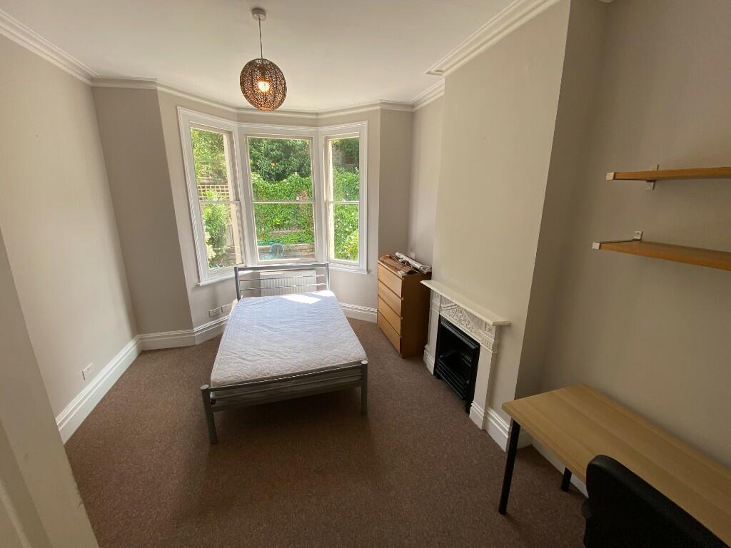 Additional property image - Ravenswood Road, Bristol, BS6