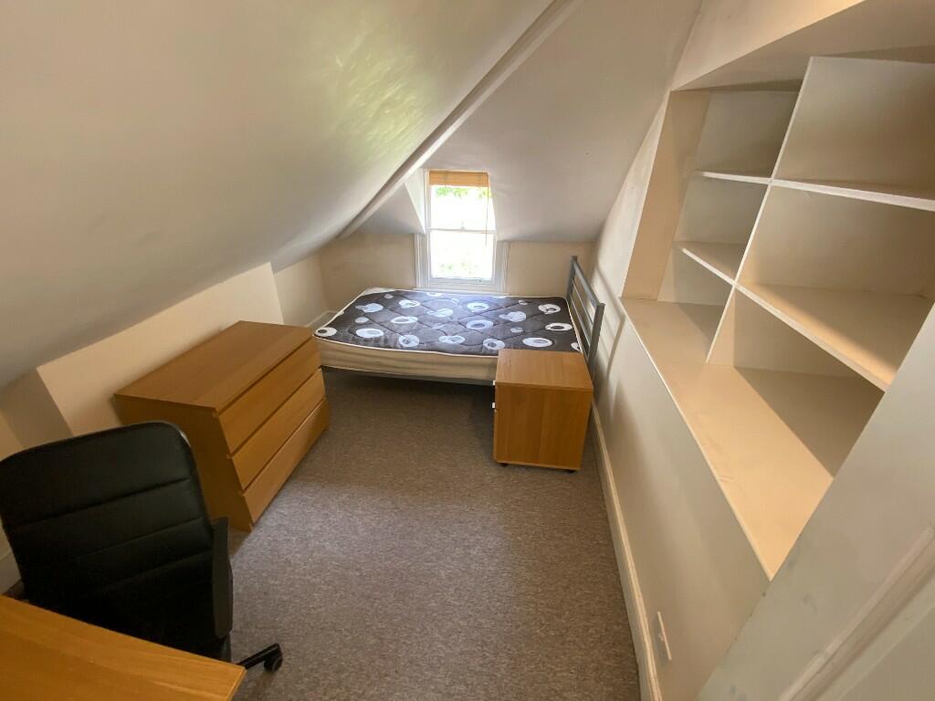 Additional property image - Ravenswood Road, Bristol, BS6
