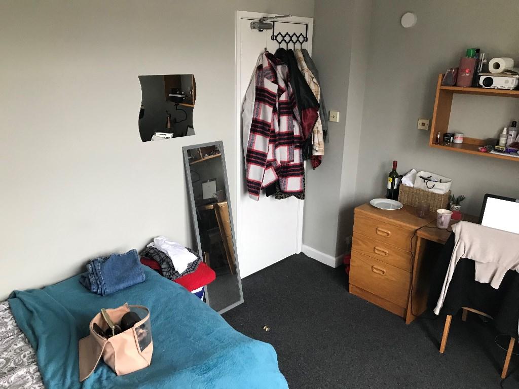 Additional property image - Kings Road, Bristol, BS8