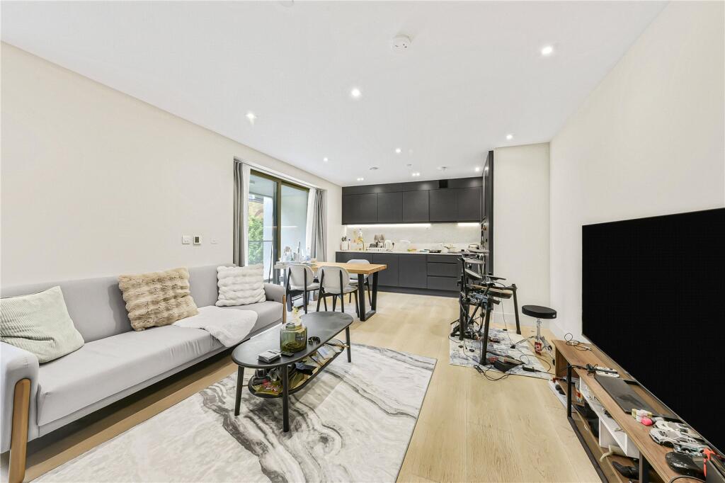 Main image of property: Crompton Street, London, United Kingdom, W2