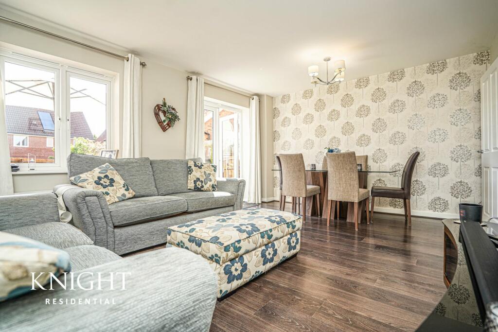 Additional property image - Magpie Chase, Stanway, Colchester, CO3