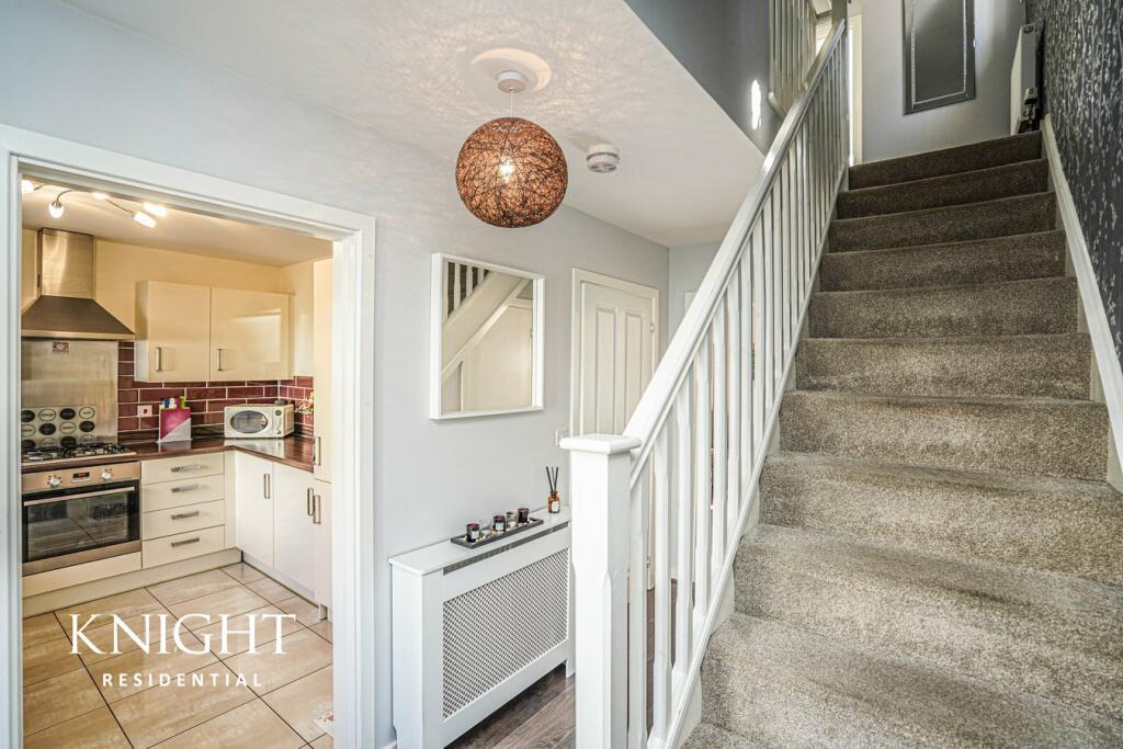 Additional property image - Magpie Chase, Stanway, Colchester, CO3