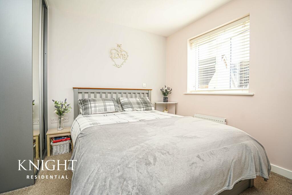 Additional property image - Magpie Chase, Stanway, Colchester, CO3