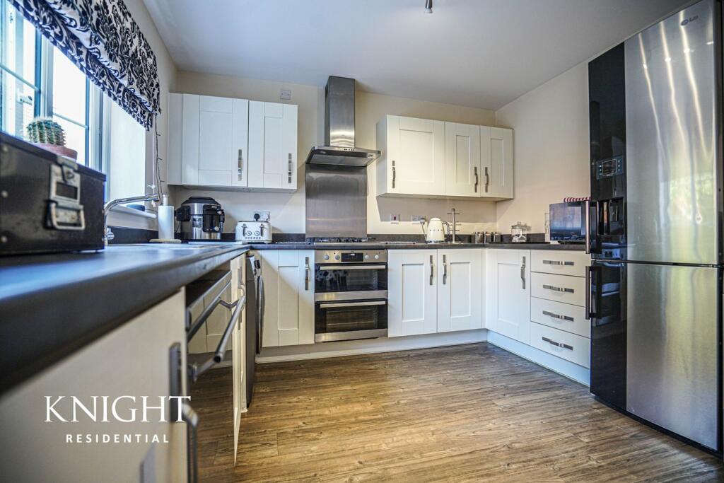 Additional property image - Magpie Chase, Stanway, Colchester, CO3