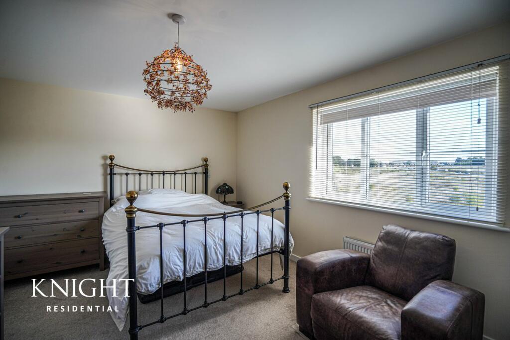 Additional property image - Magpie Chase, Stanway, Colchester, CO3
