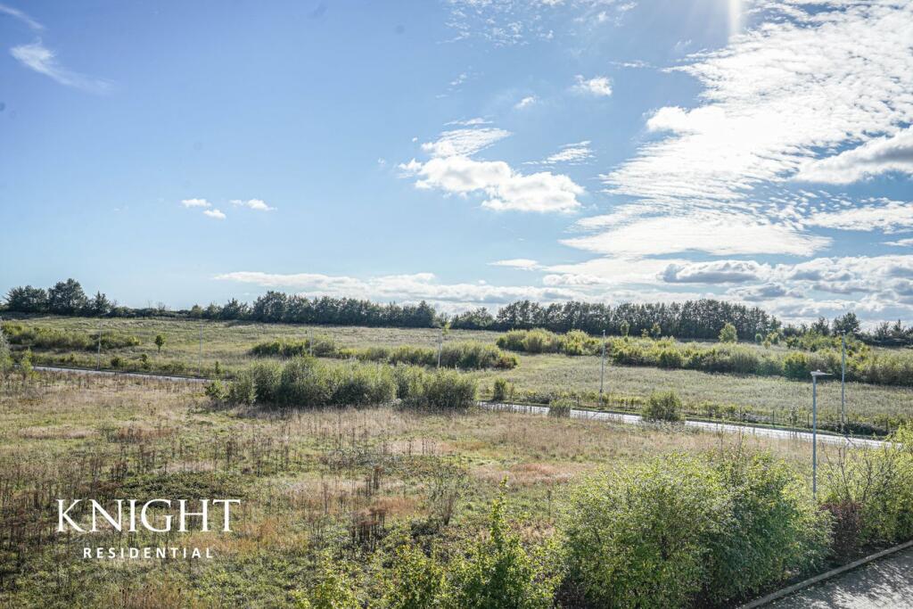 Additional property image - Magpie Chase, Stanway, Colchester, CO3
