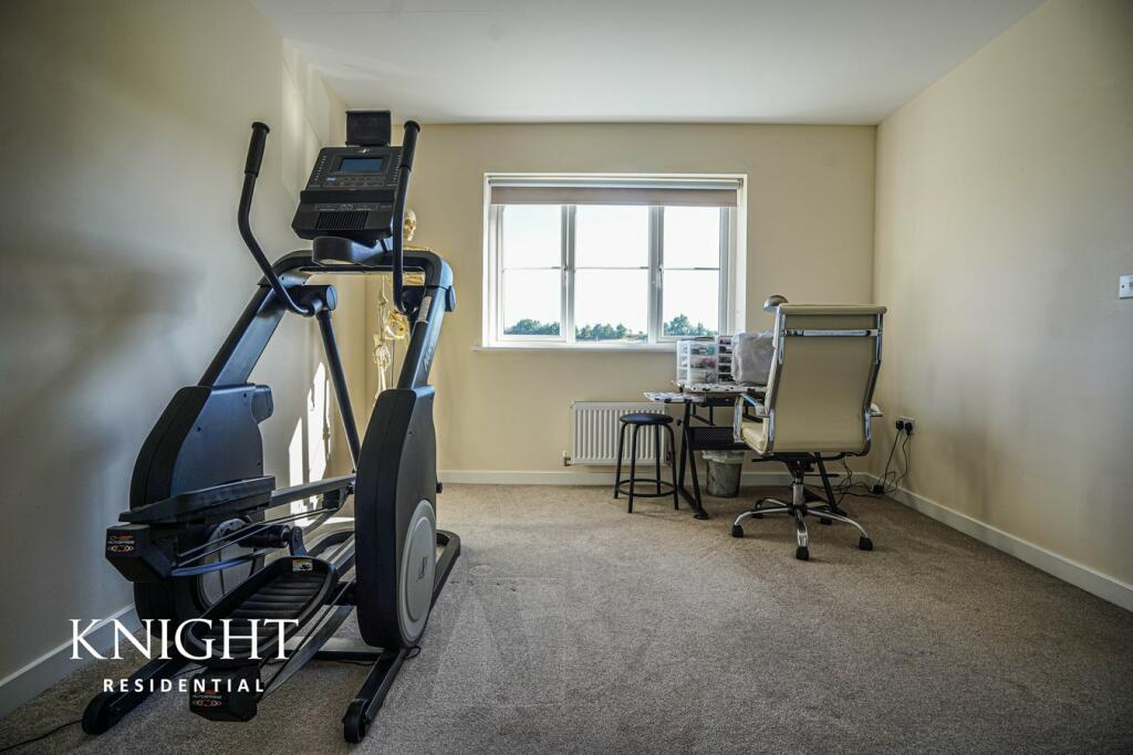 Additional property image - Magpie Chase, Stanway, Colchester, CO3