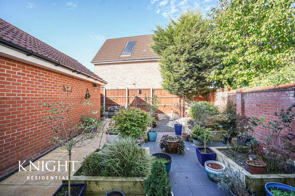 Additional property image - Magpie Chase, Stanway, Colchester, CO3