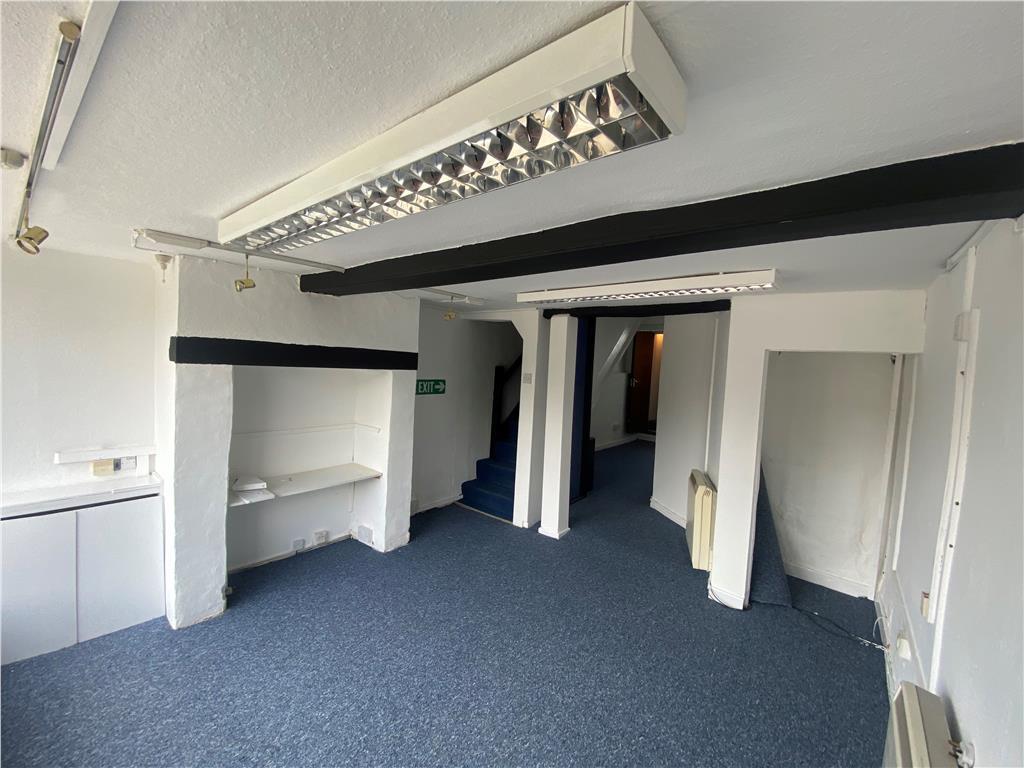 Main image of property: Squires Place, 4 High Street, Toddington, Dunstable, Bedfordshire, LU5