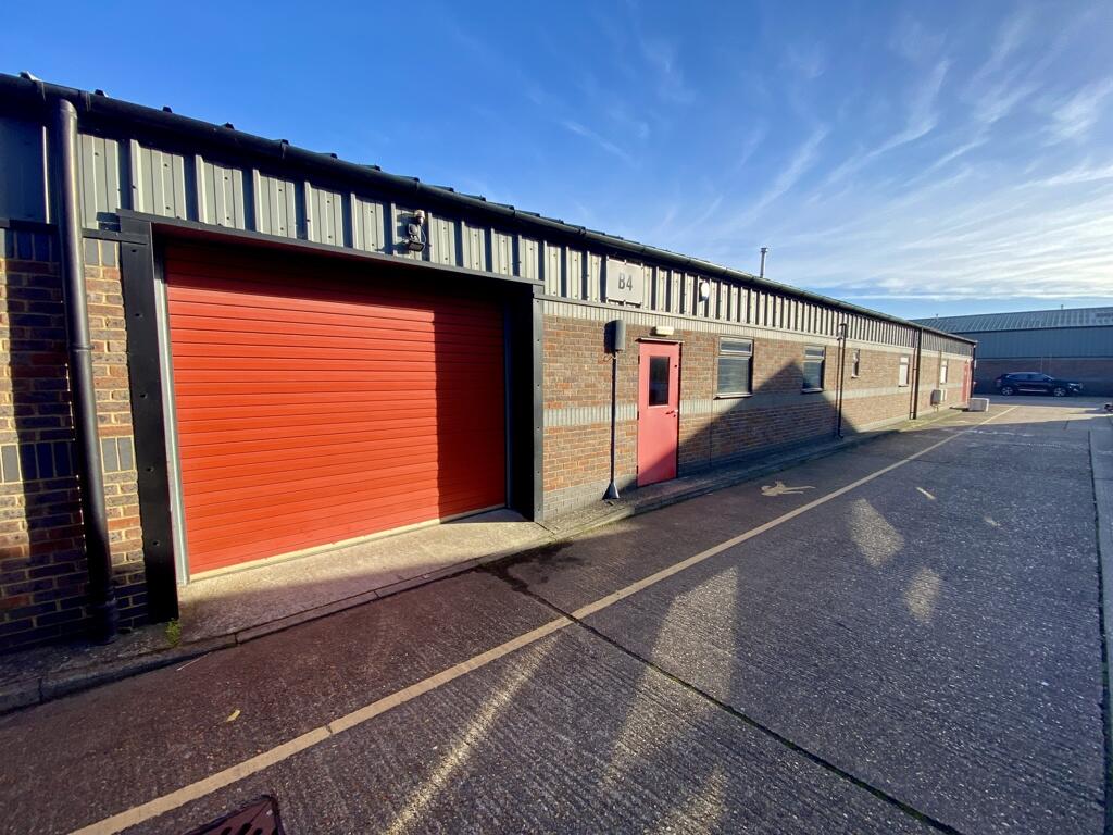 Main image of property: Unit B4, Barton Industrial Estate, Faldo Road, Barton-Le-Clay, Bedford, Bedfordshire, MK45