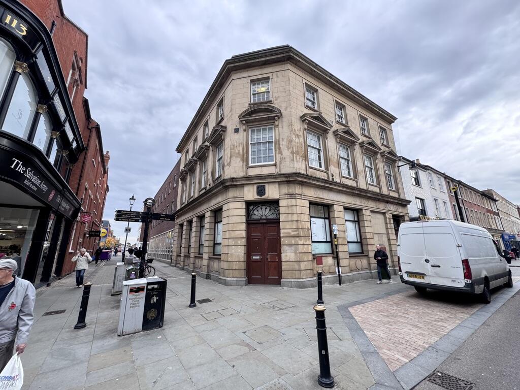 Main image of property: 109 - 111 High Street, Bedford, Bedfordshire, MK40