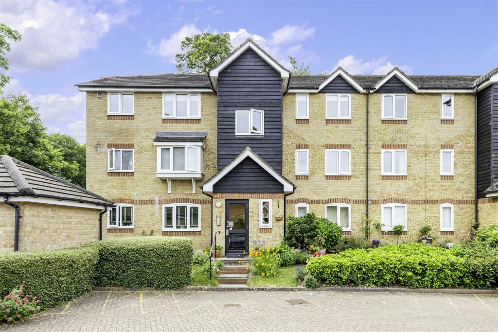 Main image of property: Dunnymans Road, Banstead