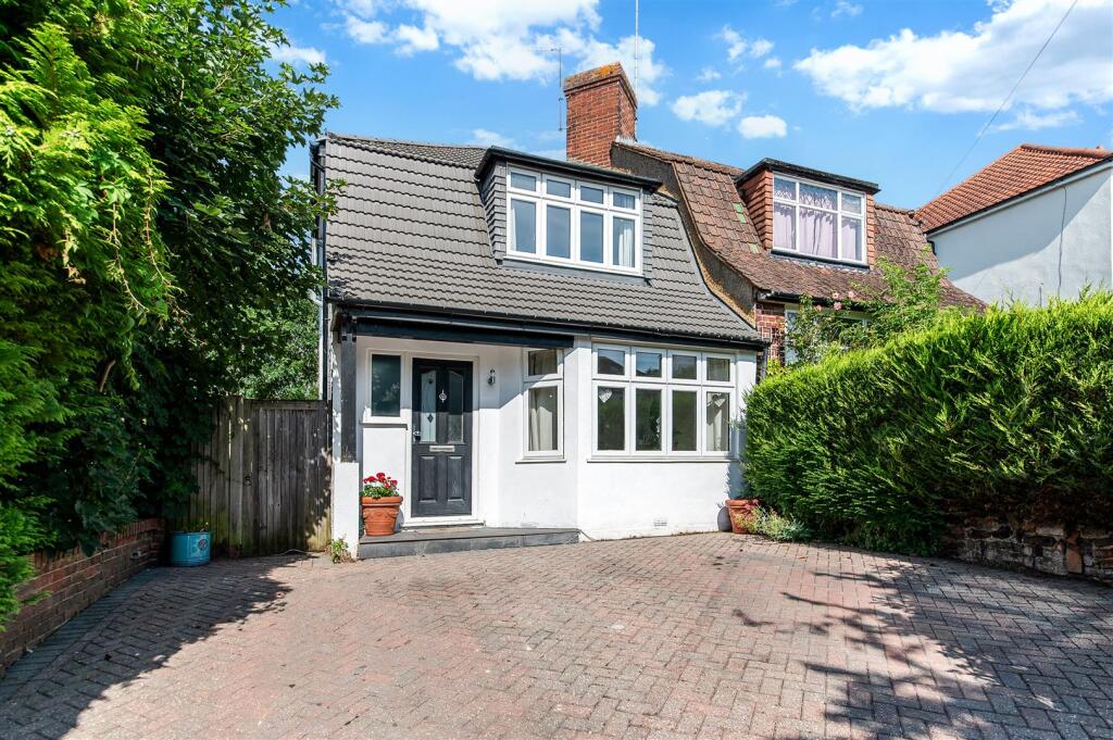 Main image of property: Chipstead Way, Banstead