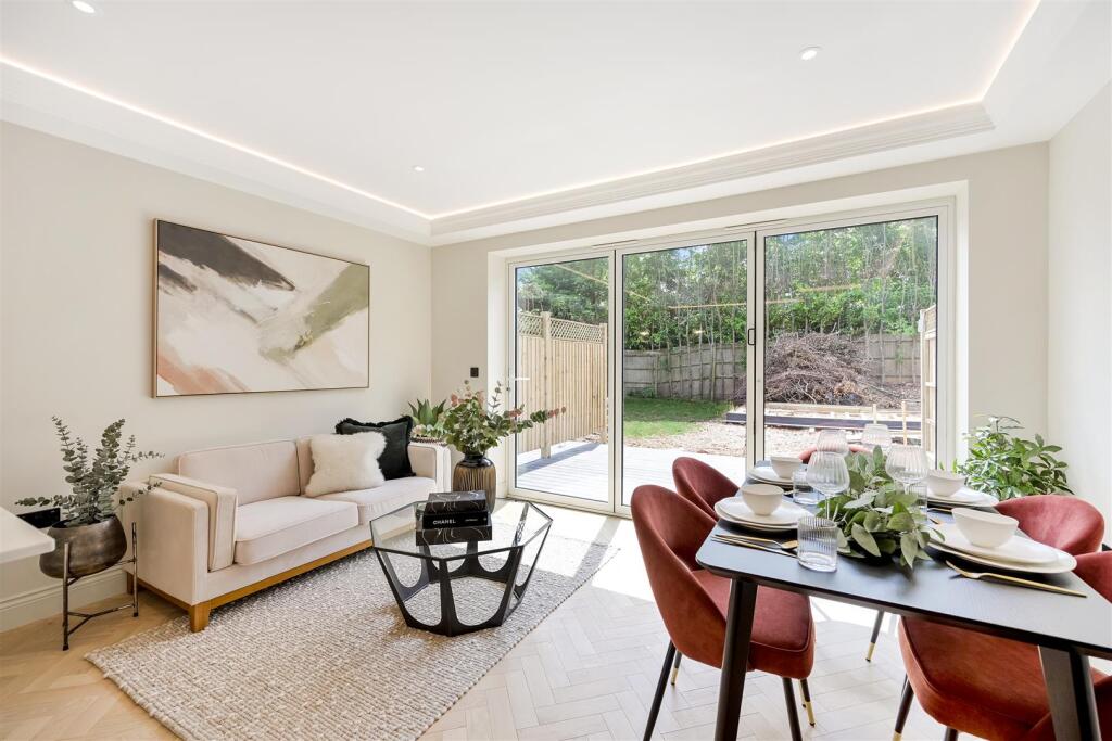 Main image of property: Hollymeoak Road, Chipstead, Coulsdon