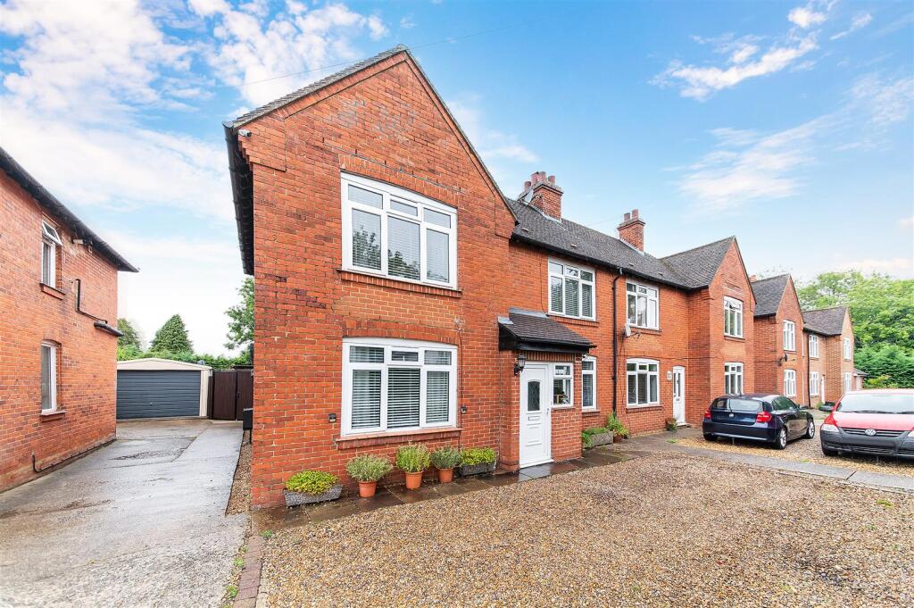 Main image of property: Kingscroft Road, Banstead