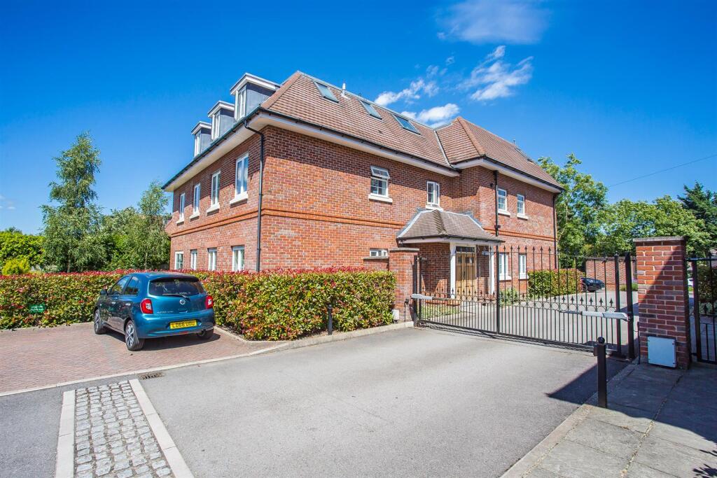 Main image of property: Hurley Close, Banstead
