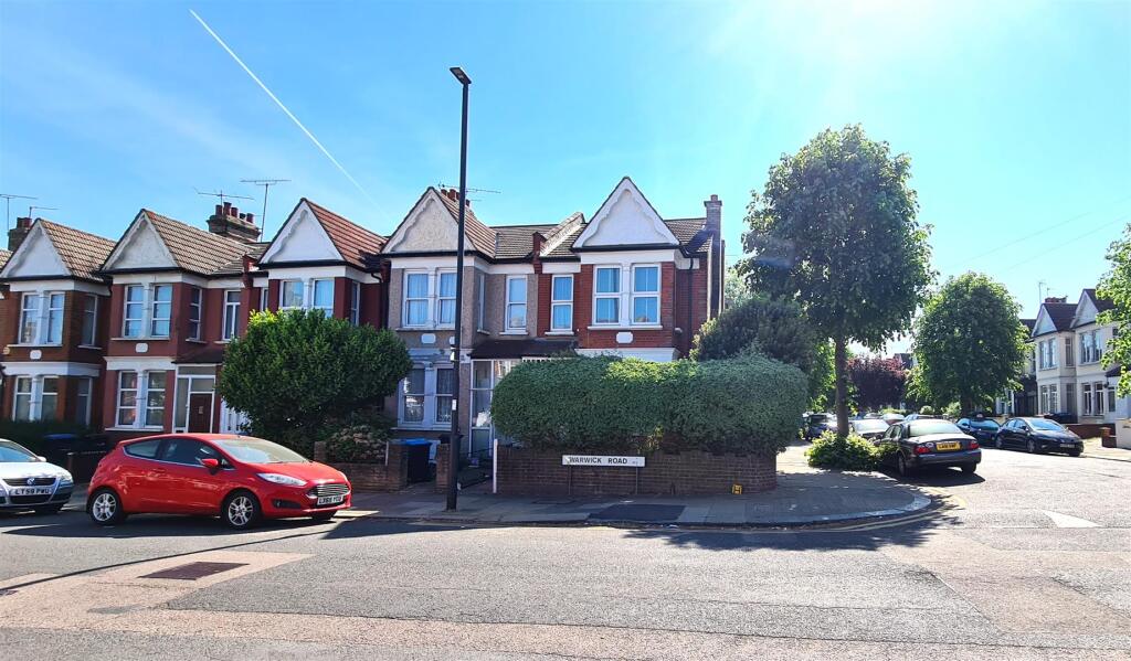 Main image of property: Warwick Road, Bounds Green, N11