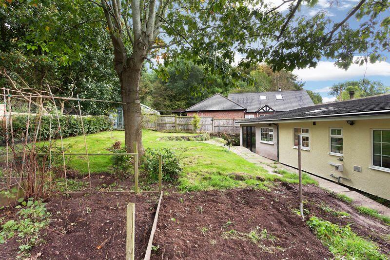 Additional property image - Fol Hollow, Congleton